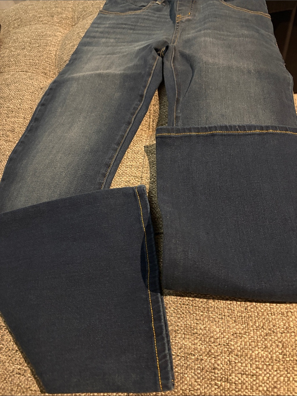BetaBrand boot cut 4- pocket denim yoga dark vintage wash Jeans 26” inseam nip